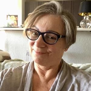 Meet your Posher, Rita